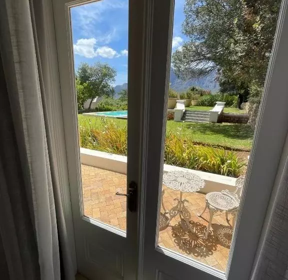 Aamiaismajoitus (B&B) Banhoek Corner Guesthouse