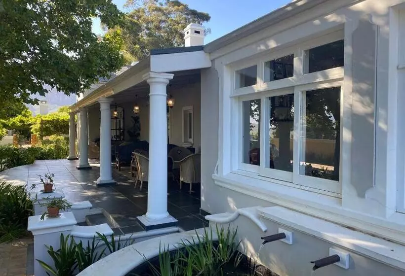 Aamiaismajoitus (B&B) Banhoek Corner Guesthouse