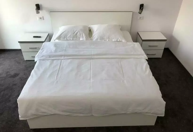 ベッドアンドブレックファースト Casa Galbena