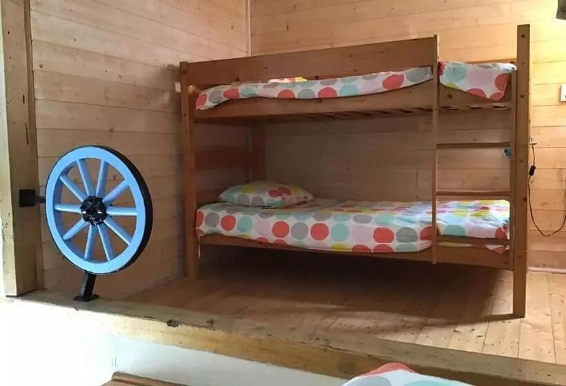 Aamiaismajoitus (B&B) Domaine D En Haut