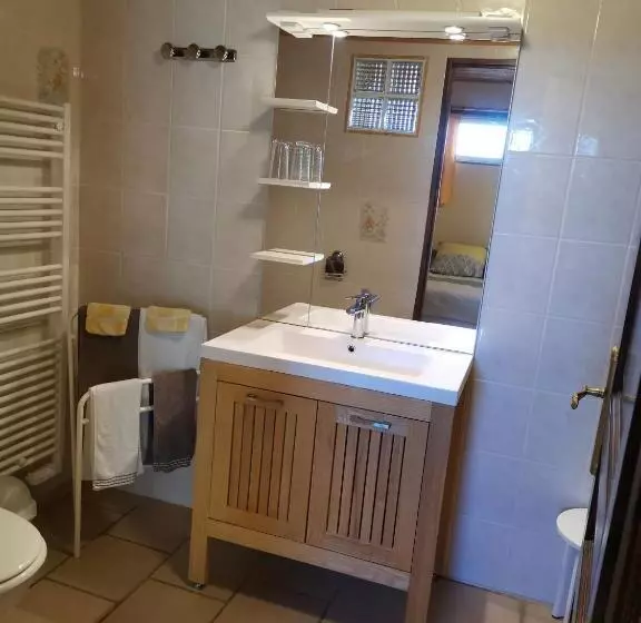 Aamiaismajoitus (B&B) Domaine D En Haut