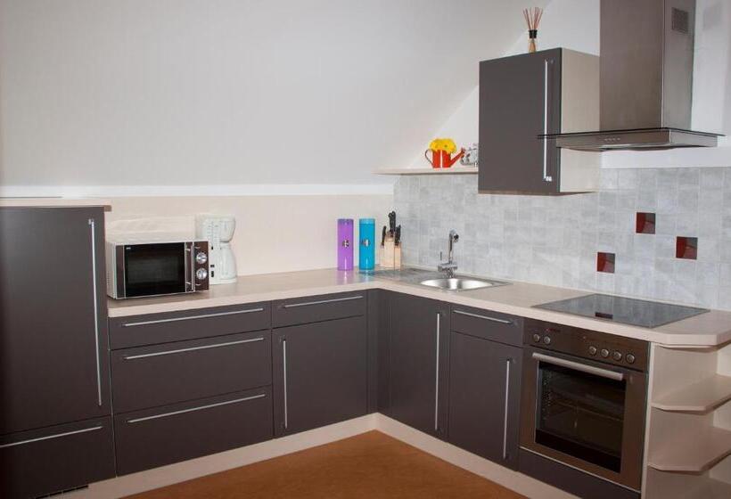 مبيت وإفطار Frühstückspension Kuzmic