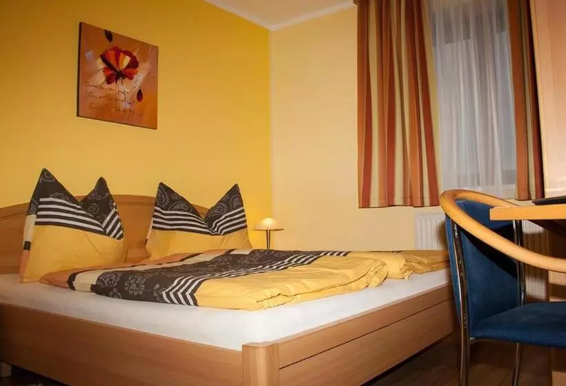 Aamiaismajoitus (B&B) Frühstückspension Kuzmic