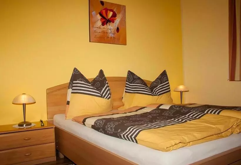 Aamiaismajoitus (B&B) Frühstückspension Kuzmic