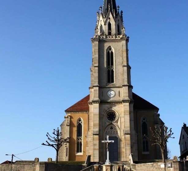 ベッドアンドブレックファースト Le Vieux Presbytère