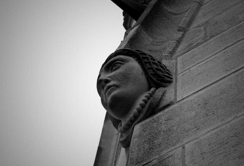 ベッドアンドブレックファースト Le Vieux Presbytère