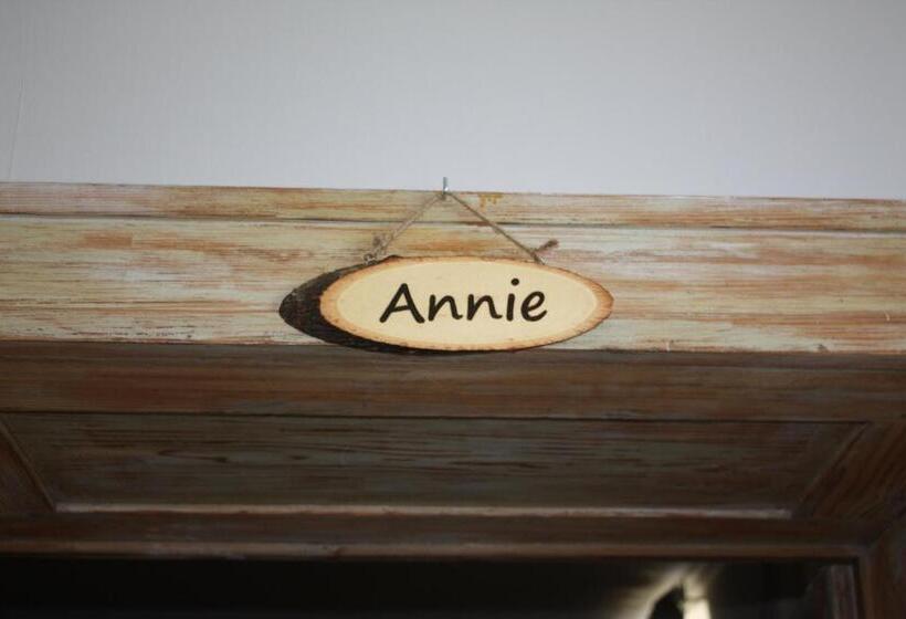 ベッドアンドブレックファースト Le Vieux Presbytère