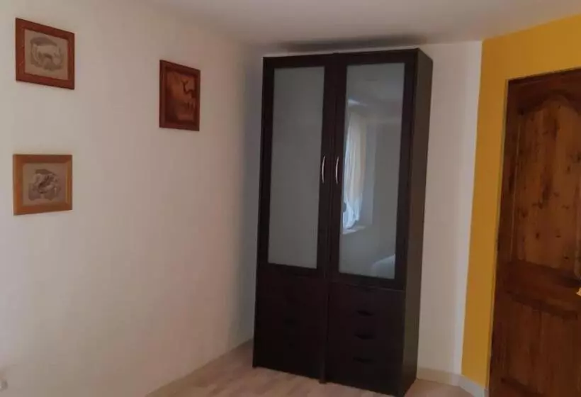 Aamiaismajoitus (B&B) Les Hauts De Proisy