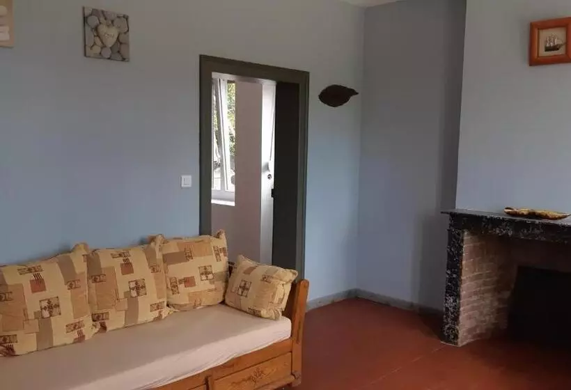 Aamiaismajoitus (B&B) Les Hauts De Proisy