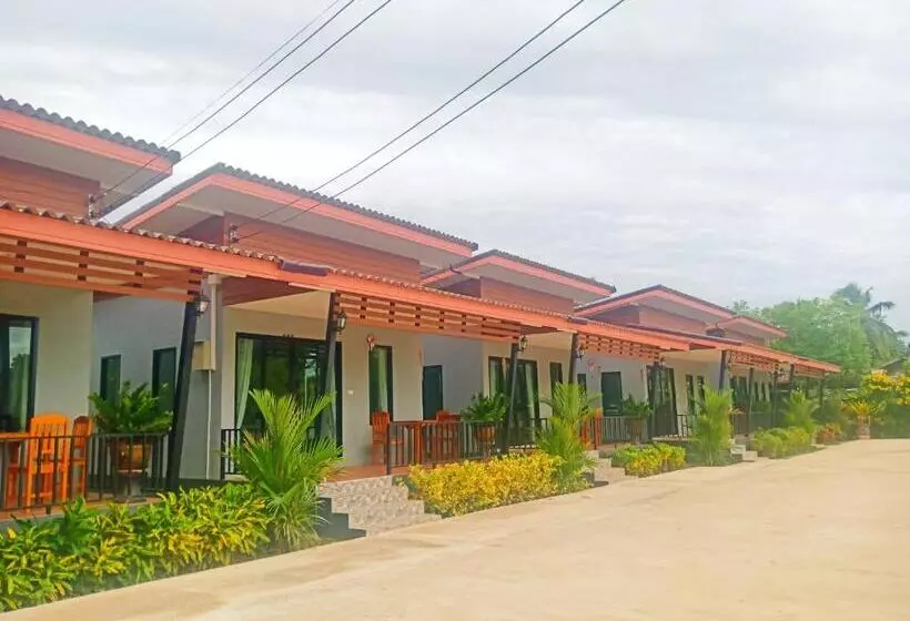 Aamiaismajoitus (B&B) Noppakhun Resort