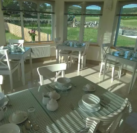 Burren Rock Farmhouse B&b