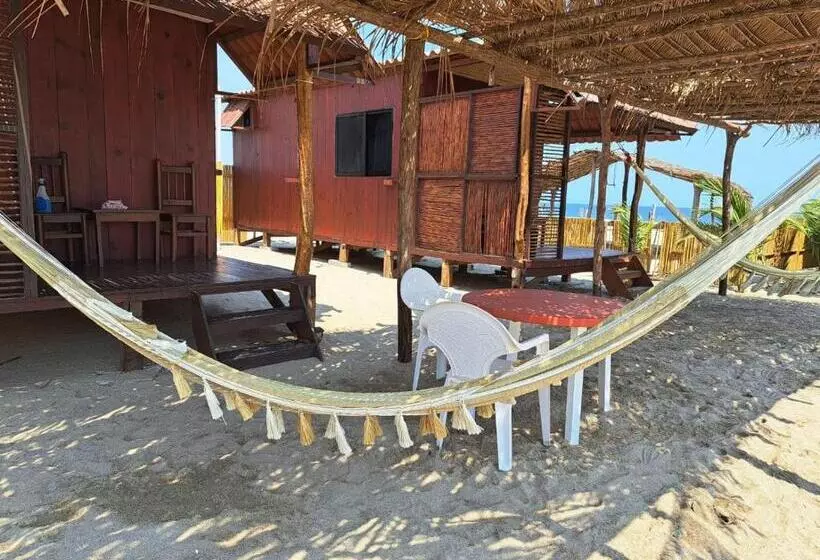 Hotelli Cabañas Alta Mar