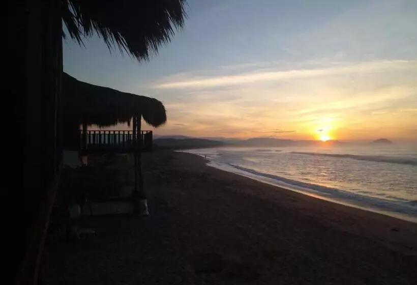 Hotelli Cabañas Alta Mar