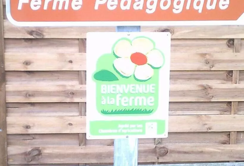 Hotelli Ferme Pedagogique Des Pennetieres