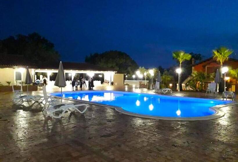 בית מלון כפרי Feudo Delle Querce