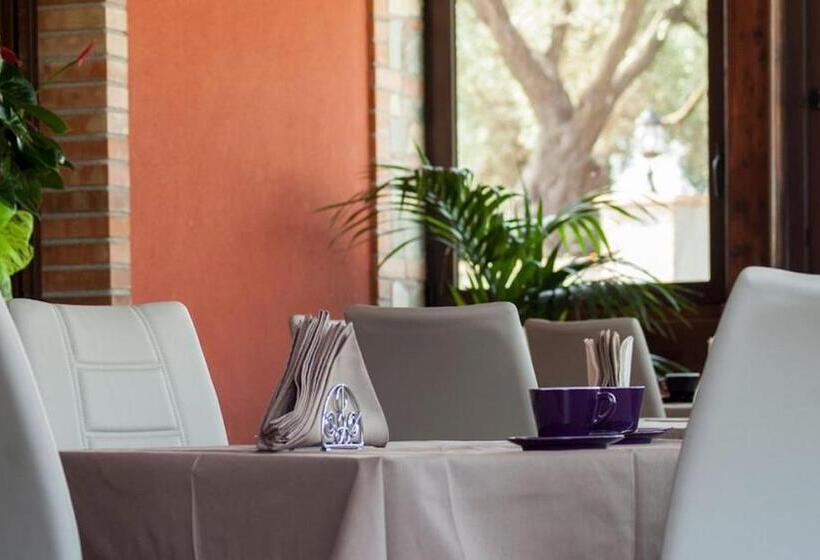 בית מלון כפרי Feudo Delle Querce