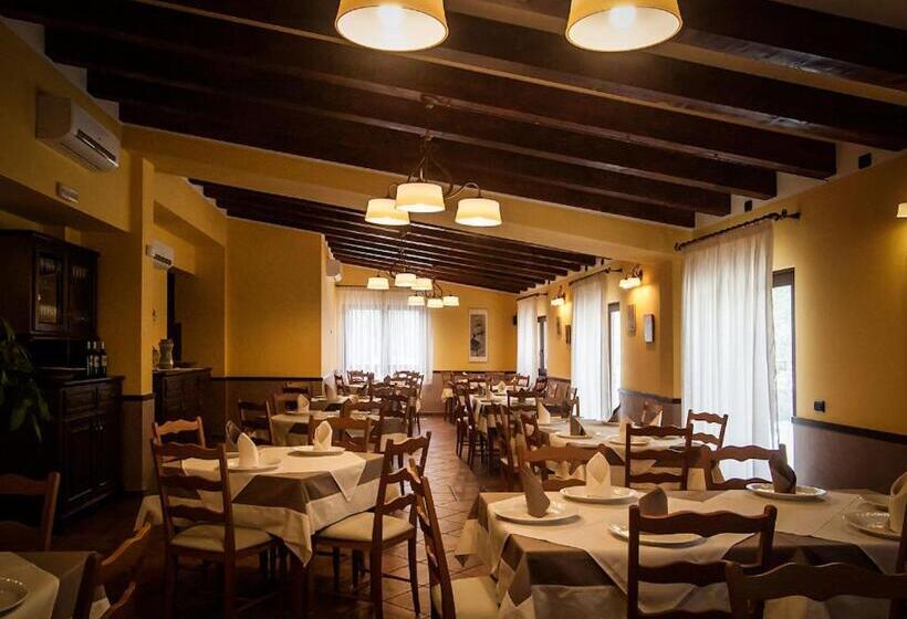 בית מלון כפרי Feudo Delle Querce