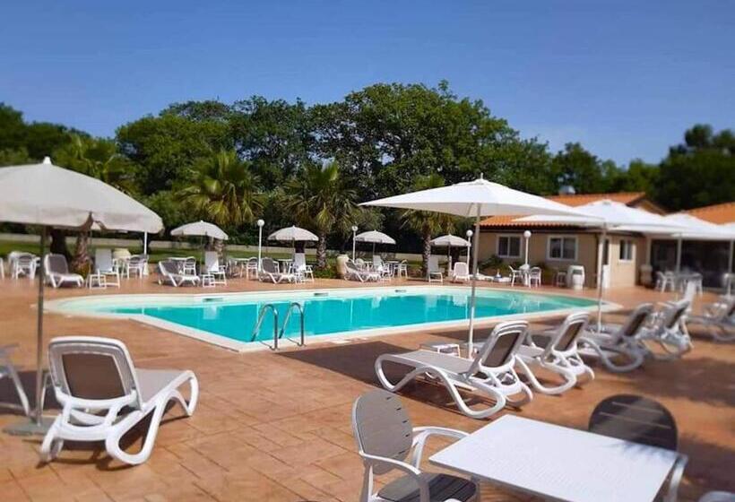 בית מלון כפרי Feudo Delle Querce