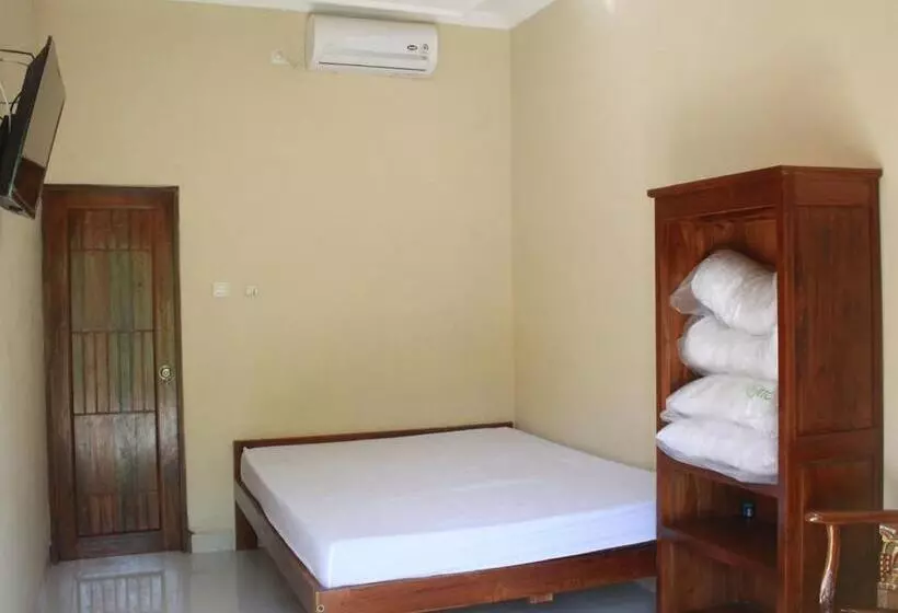 ホテル Graha Adi Karya Syariah Kartasura Redpartner