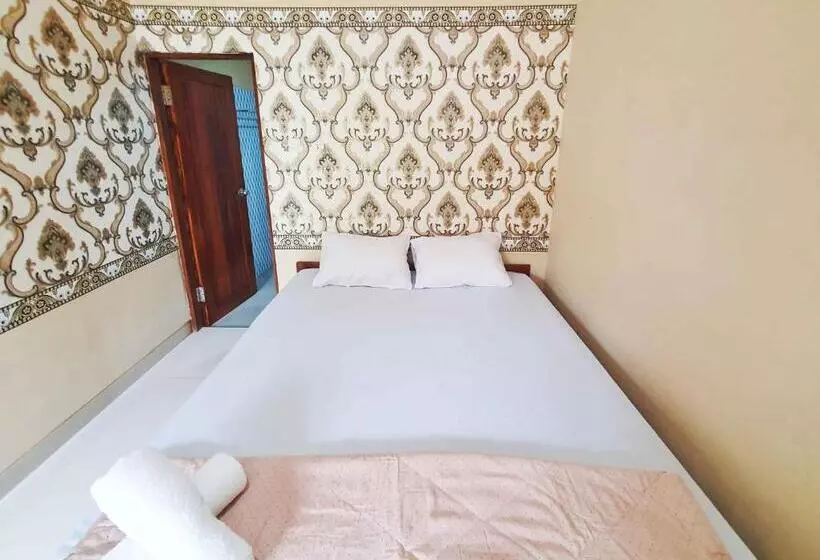 ホテル Graha Adi Karya Syariah Kartasura Redpartner