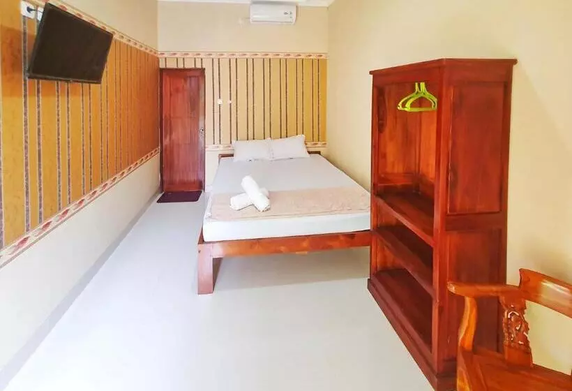 ホテル Graha Adi Karya Syariah Kartasura Redpartner