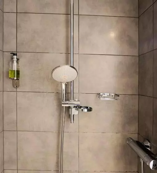 ホテル Logis Hôtel Le Confluent