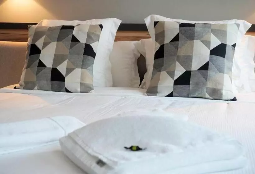 ホテル Logis Hôtel Le Confluent