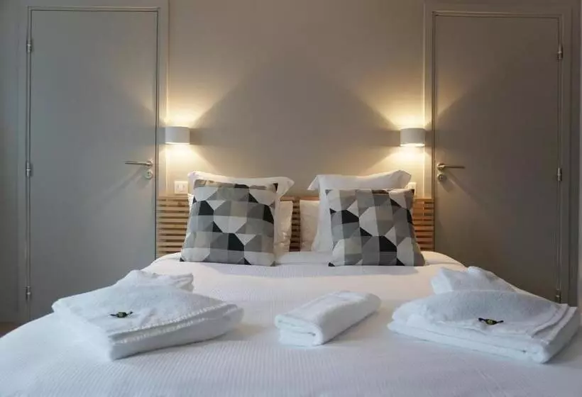 ホテル Logis Hôtel Le Confluent