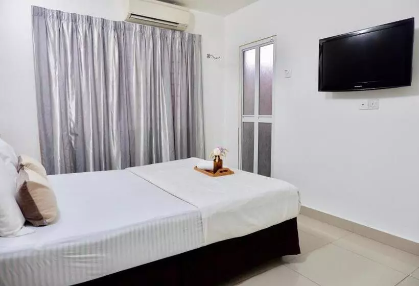 ホテル Indah Garden