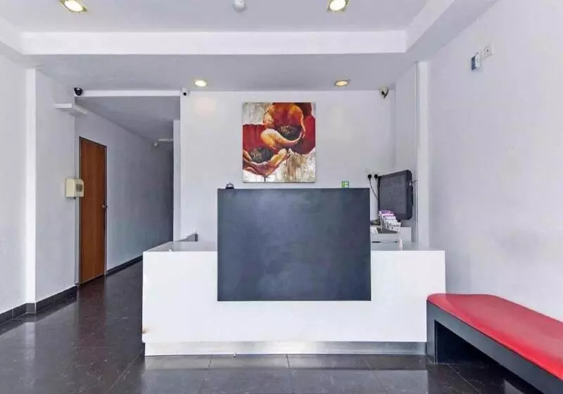 ホテル Indah Garden