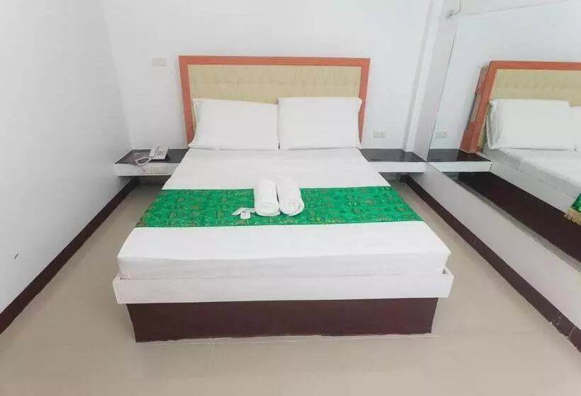 Hotelli Jared Suites