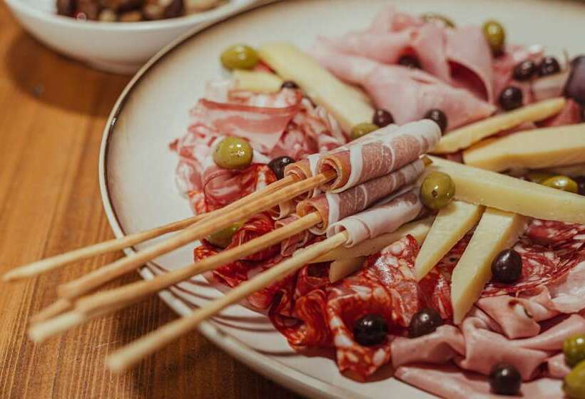 Szálloda & Restaurant Chateau Trnová