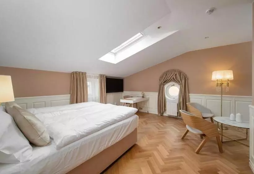 Hotelli & Restaurant Chateau Trnová