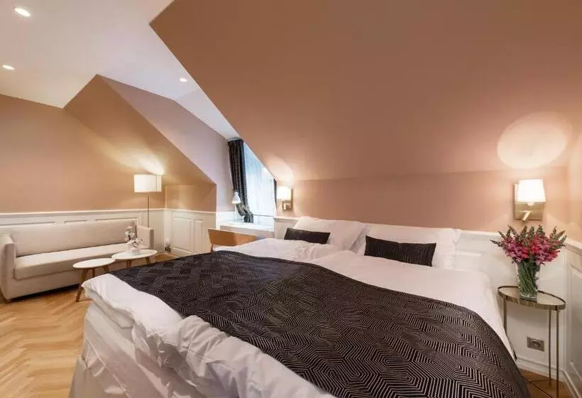 Hotelli & Restaurant Chateau Trnová