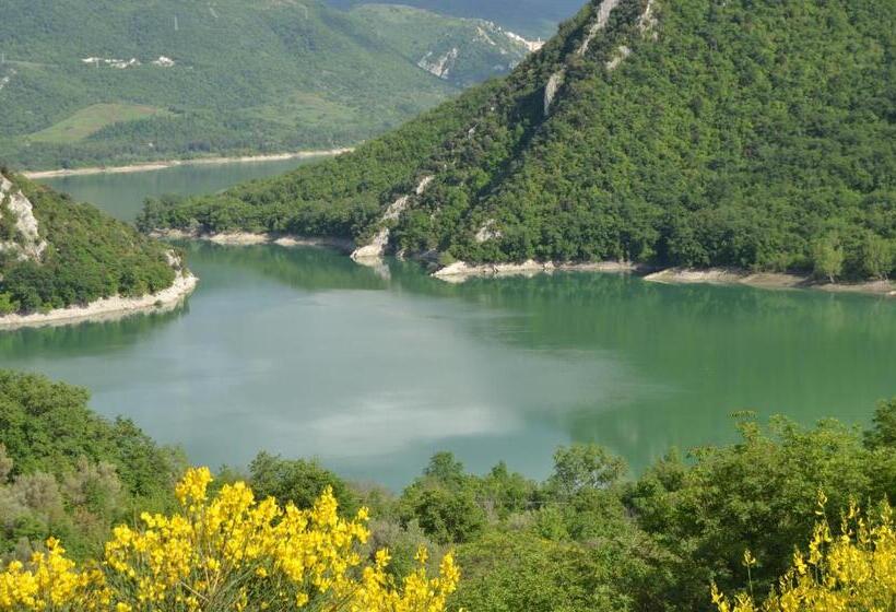 Szálloda Rifugio Dei Sanniti