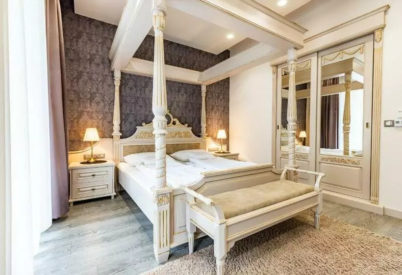 ペンション Degenfeld Kastély Tóparti Vendégház