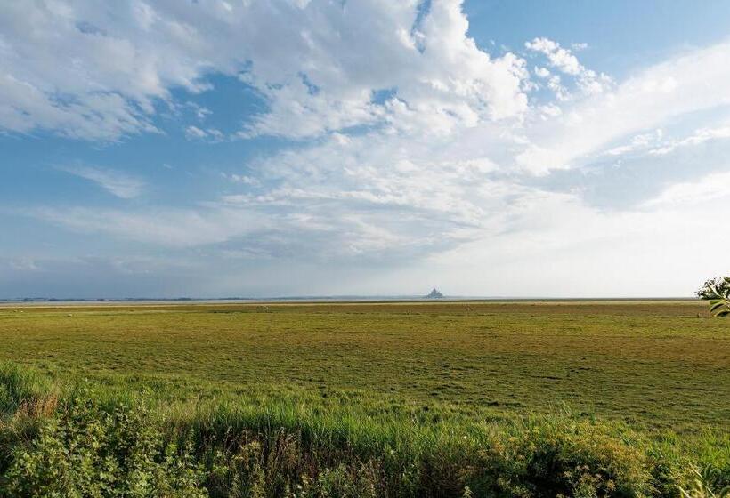 Пансион Entre Mont St Michel Et Merveille