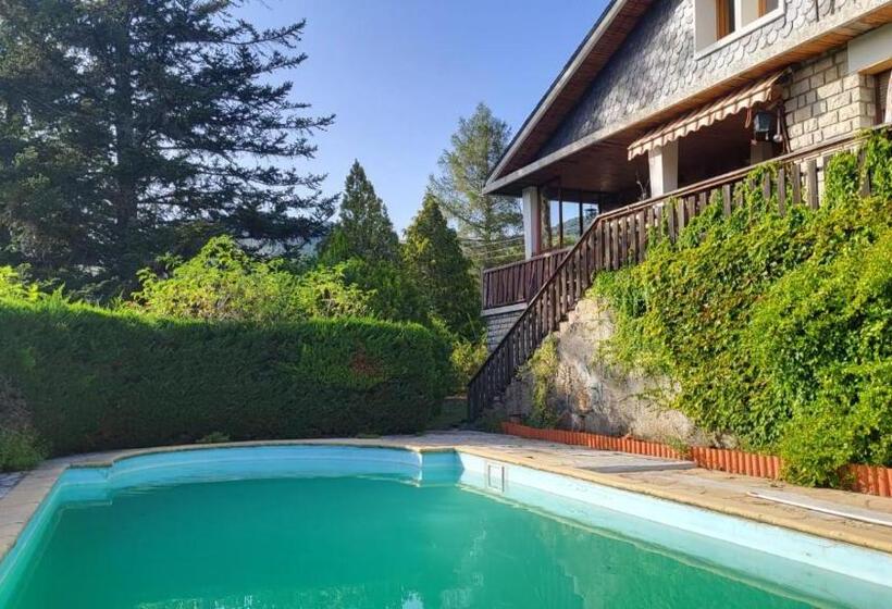 Пансион La Fougeraie Dourbies