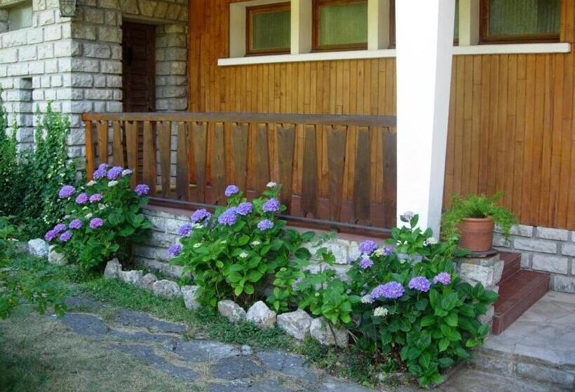 Пансион La Fougeraie Dourbies