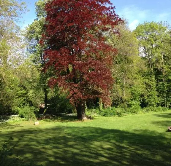 Majatalo Le Domaine De Pomone