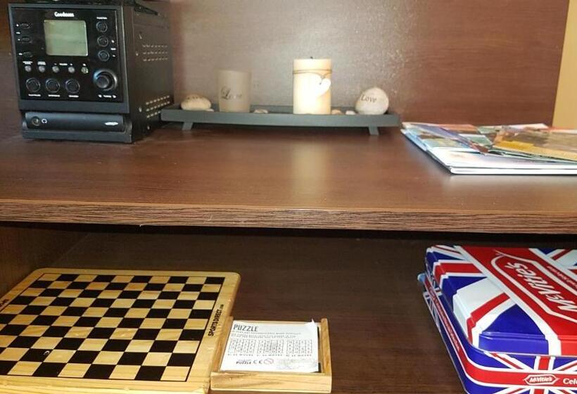 Пансион Malavi Guest House Krasen! Comfort&clean!