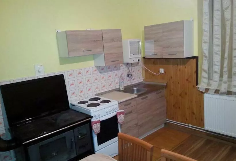 Majatalo Vilka Buček Trochu Inak