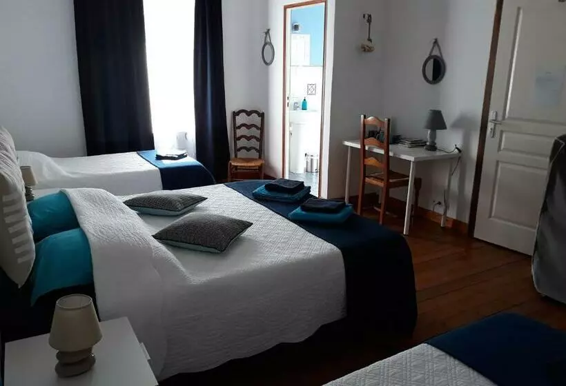 Aamiaismajoitus (B&B) Au Ker Lauriers Chambres Et Table D Hôtes