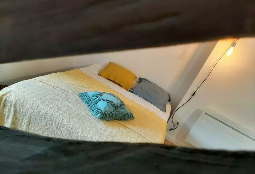 ベッドアンドブレックファースト Chambre Bohème Au Domaine De Fangorn