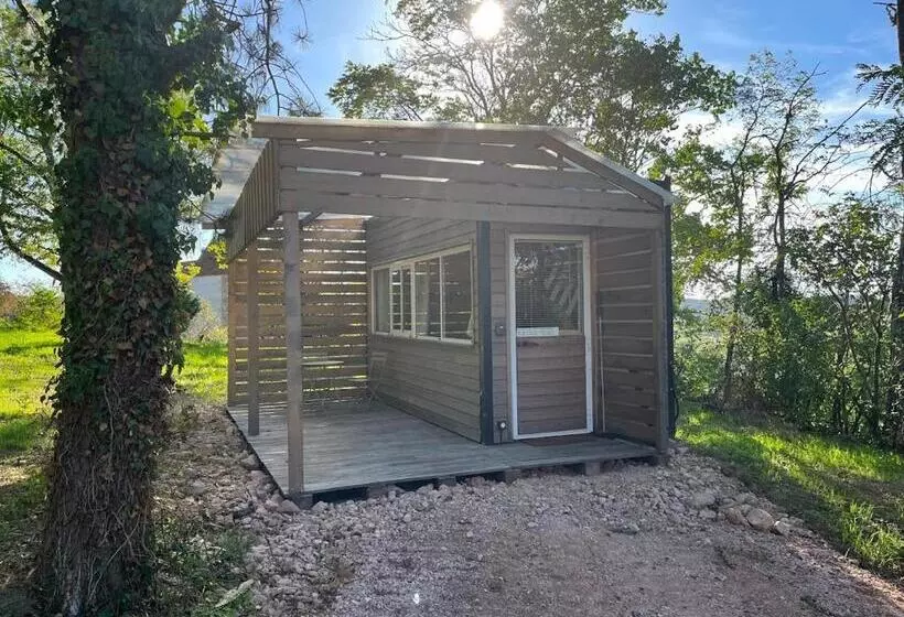 Aamiaismajoitus (B&B) La Cabane Du Champ Du Possible