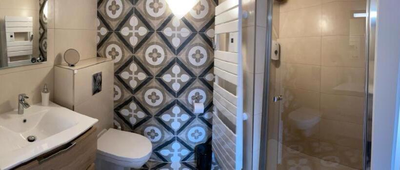 مبيت وإفطار La Clé Du Temps