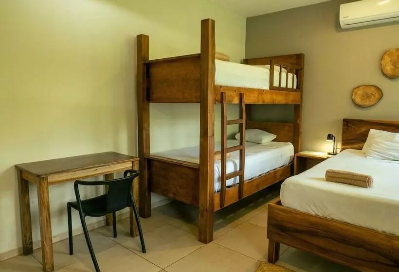 Hotelli Casaola Mizata