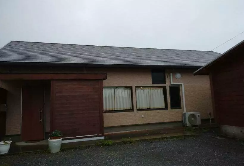 ペンション 大笑　（主羅花）