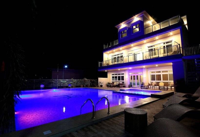 A&a Of The North Beach Resort