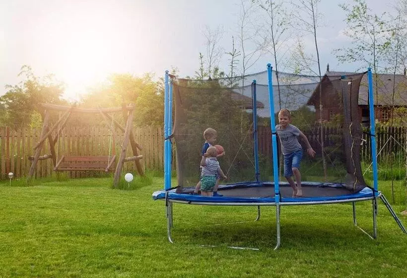 Hotelli Ostoja Dwa Jeziora